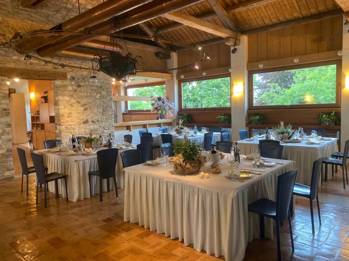 Hotel Ristorante La Casona Feltre Extérieur photo