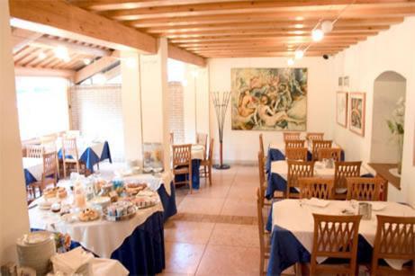 Hotel Ristorante La Casona Feltre Extérieur photo