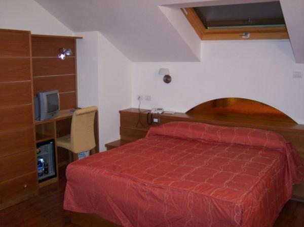 Hotel Ristorante La Casona Feltre Extérieur photo